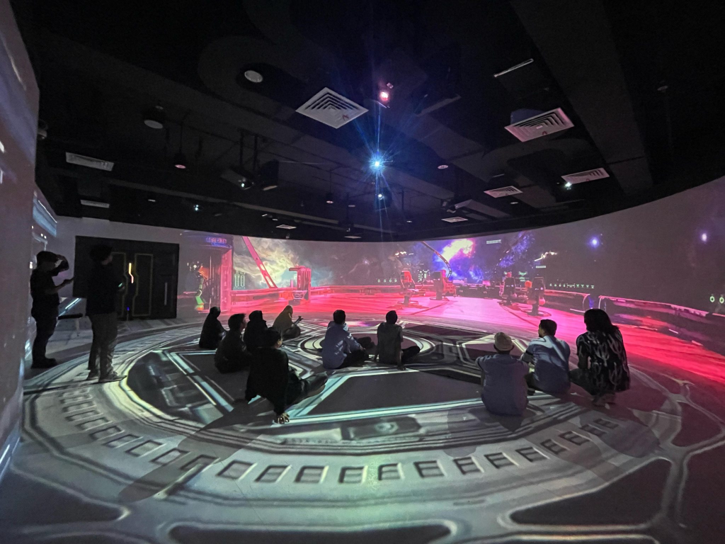 Immersive Art Installation: The Future of Art Spaces